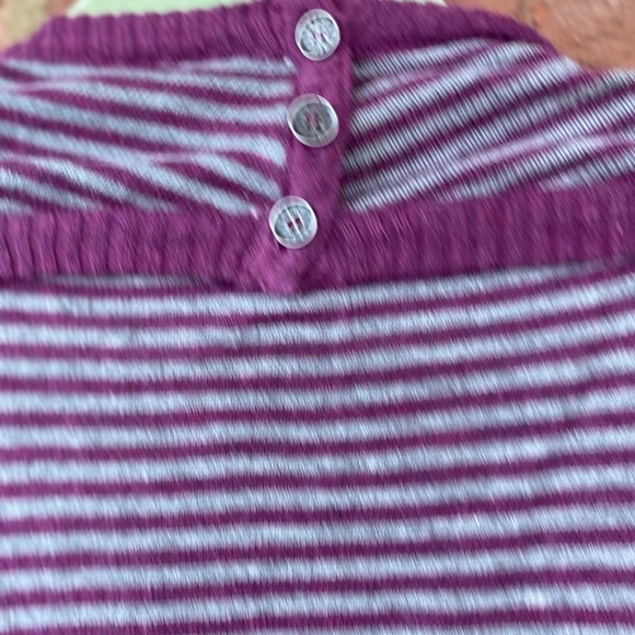 Volcom Surfing Skating Striped Sweater Vest Wrap Around Neck/Hang It Loose NWT M - Picture 10 of 11